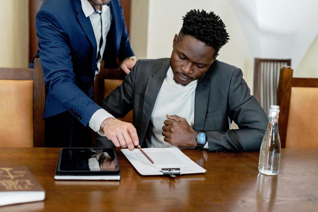 A Financial Controller Helping an Accountant