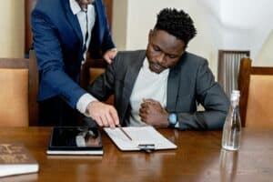 A Financial Controller Helping an Accountant