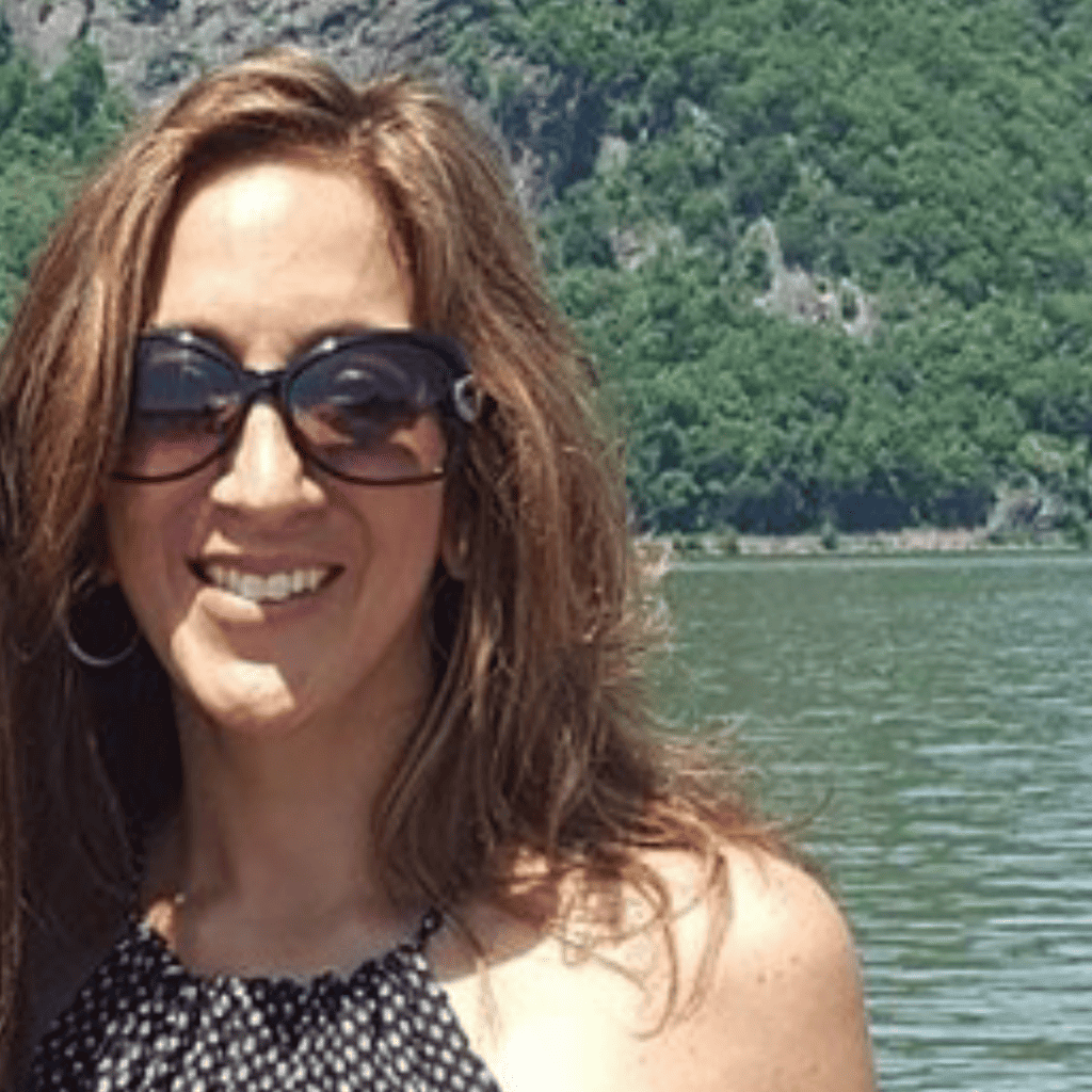 Wendy Lamanna outdoor