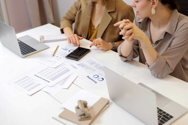 pexels-artempodrez-6779716 financial and accounting reporting process
